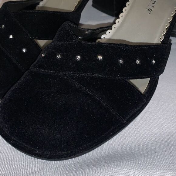 Vintage 90’s Black Velvet Square Toe Ankle Strap Chunky Heels Size 9 - Picture 6 of 16